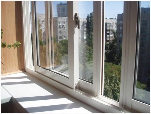 Раздвижное остекление балконов