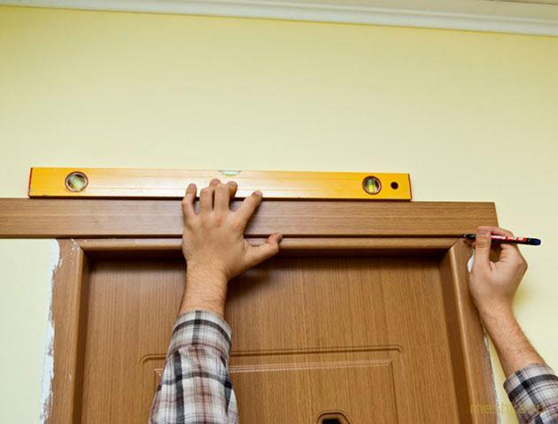 правильно, установить, дверные