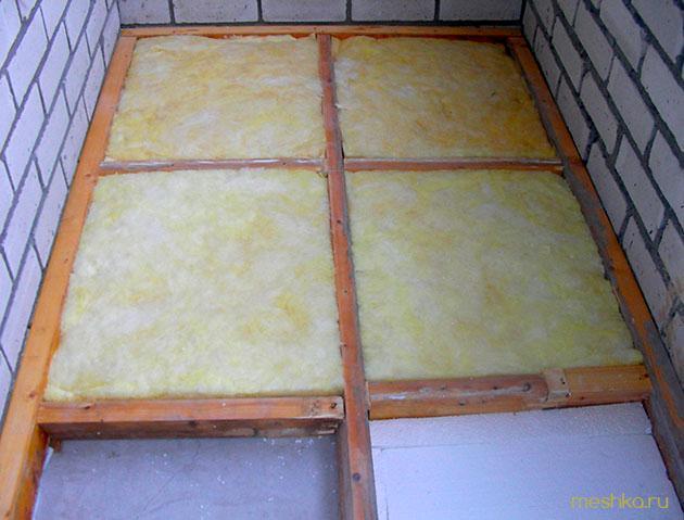 балконе, руками