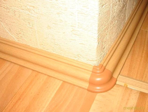 выбрать, плинтус