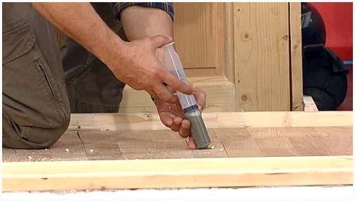 Устранение скрипа паркета - заливание цементного молочка под основание