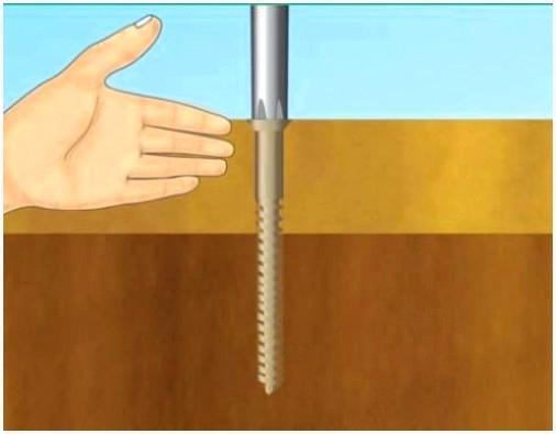 Устранение скрипа паркета крепление саморезами
