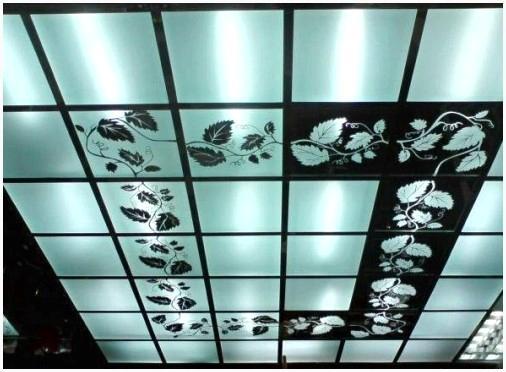 Стеклянный кассетный потолок