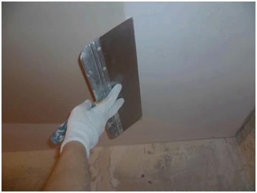 Шпаклевание потолка