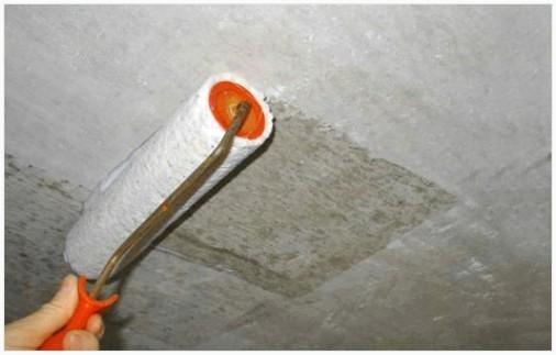 Грунтовка потолка 1