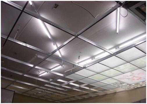 Монтаж стеклянного потолка в подвесную систему Армстронг