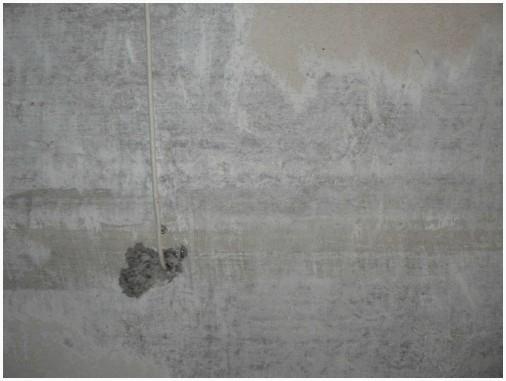 Подготовка поверхности - очищение стен от шпаклевки