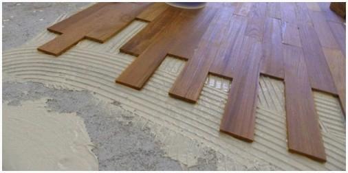 Укладка штучного паркета на клей